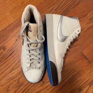 Nike Blazer Sneakers